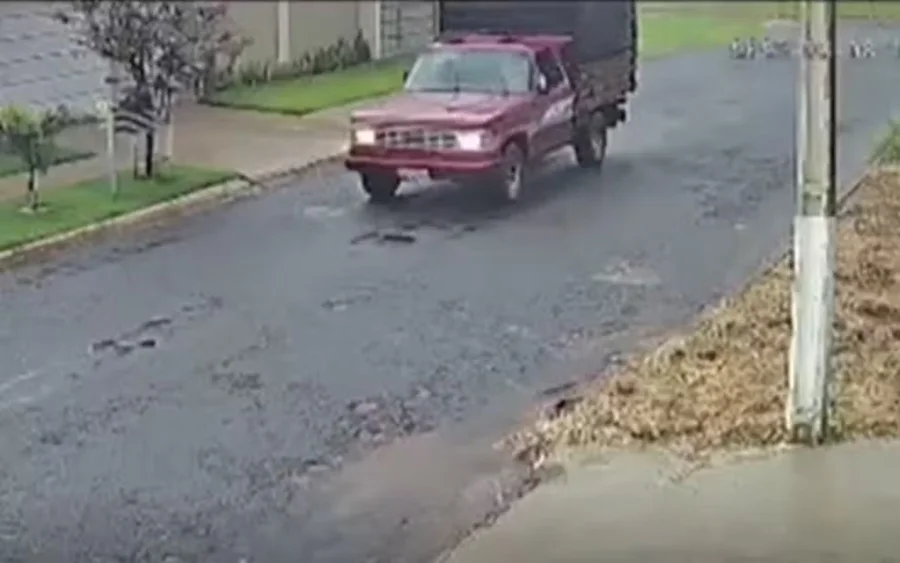 Homem é atropelado três vezes de propósito após briga em cavalgada em Goiás