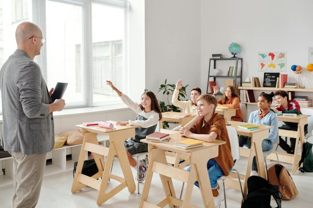 Plano Nacional de Educação prevê 10% do PIB para o setor e alfabetizar 80% até o 2º ano