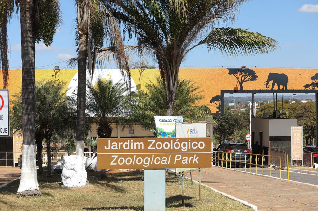 Confira o que abre e o que fecha no DF no feriado de aniversário de Brasília