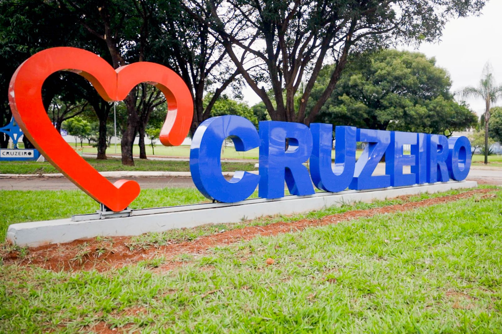 Reforma da feira permanente e novas praças marcam sete anos de obras no Cruzeiro