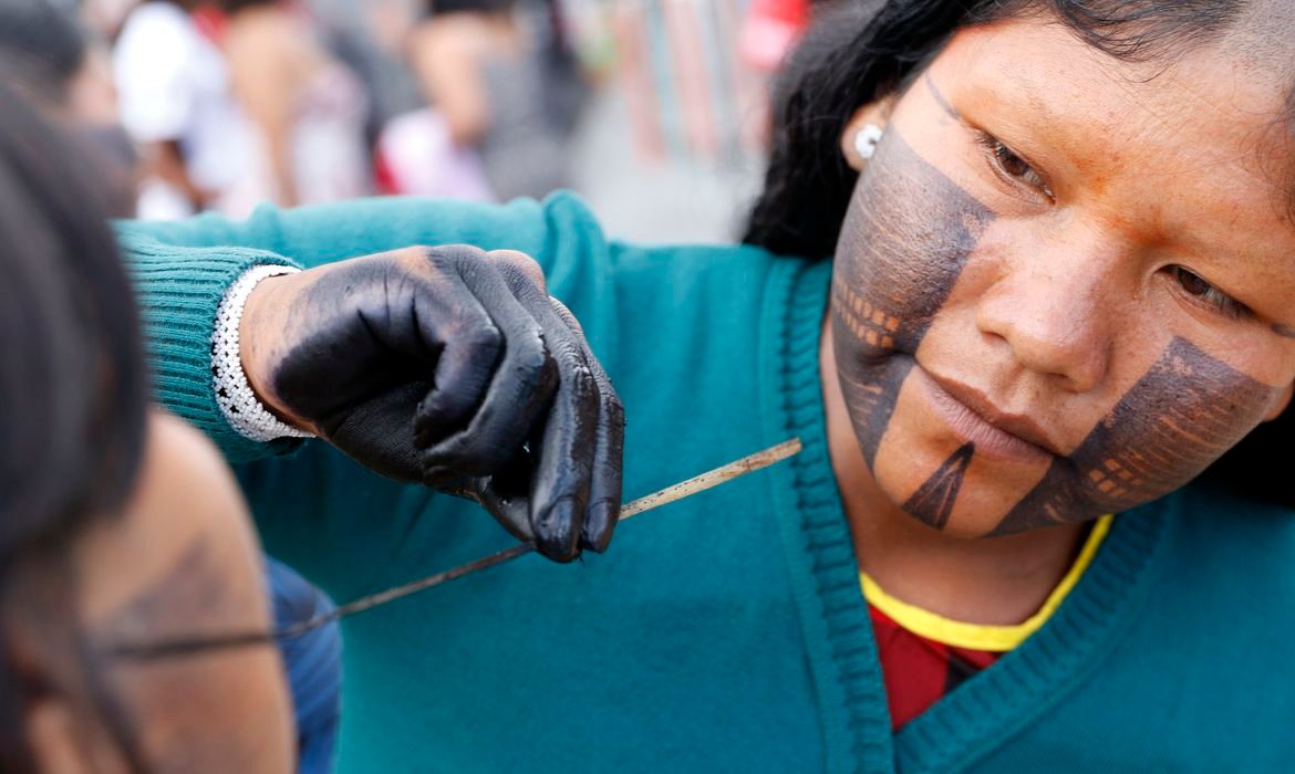 Programa Ancestralidades abre inscrições para pesquisadores negros e indígenas até 19 de maio