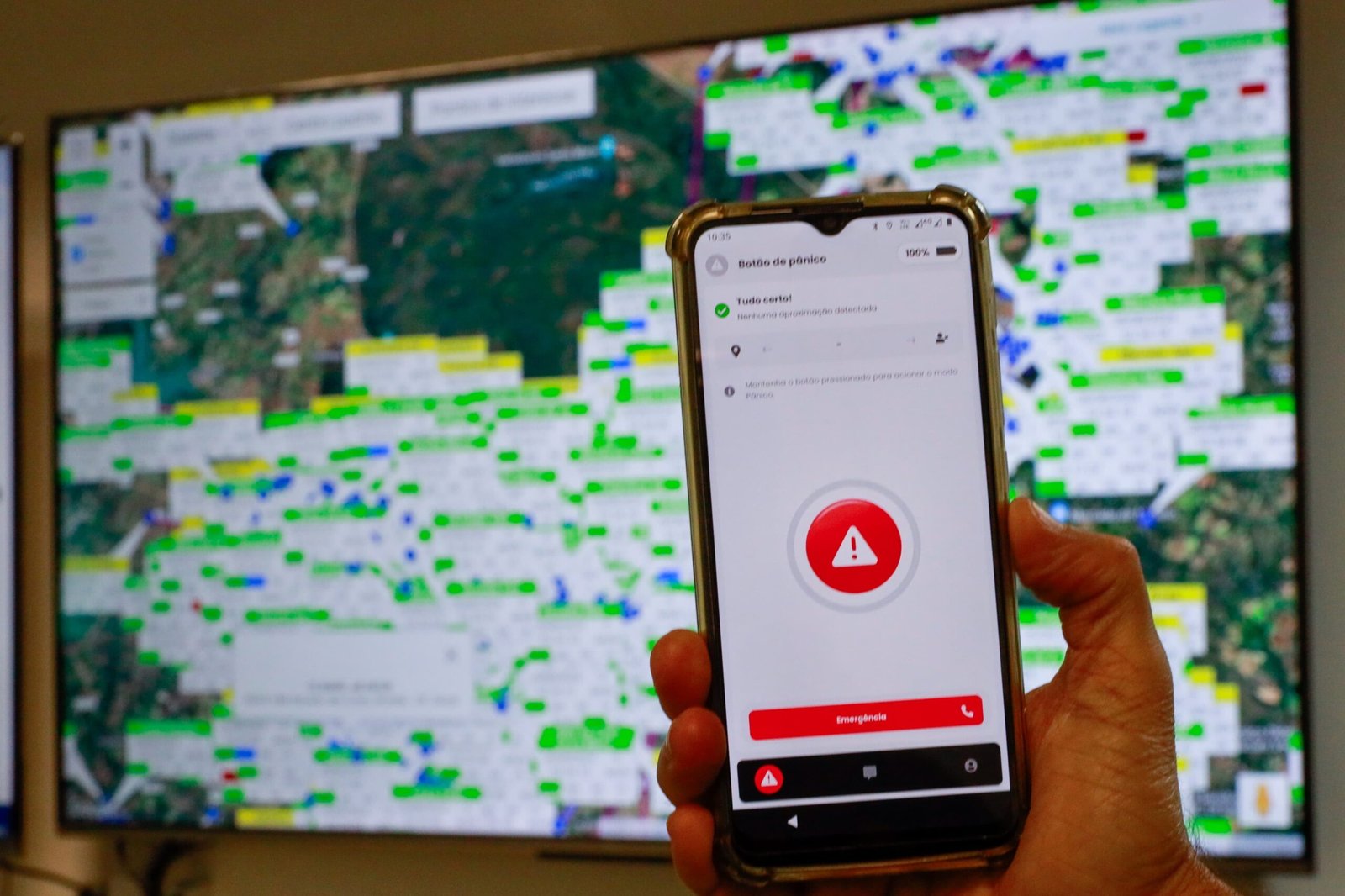 Viva Flor atende 1.810 mulheres simultaneamente no DF e mantém zero feminicídios entre participantes