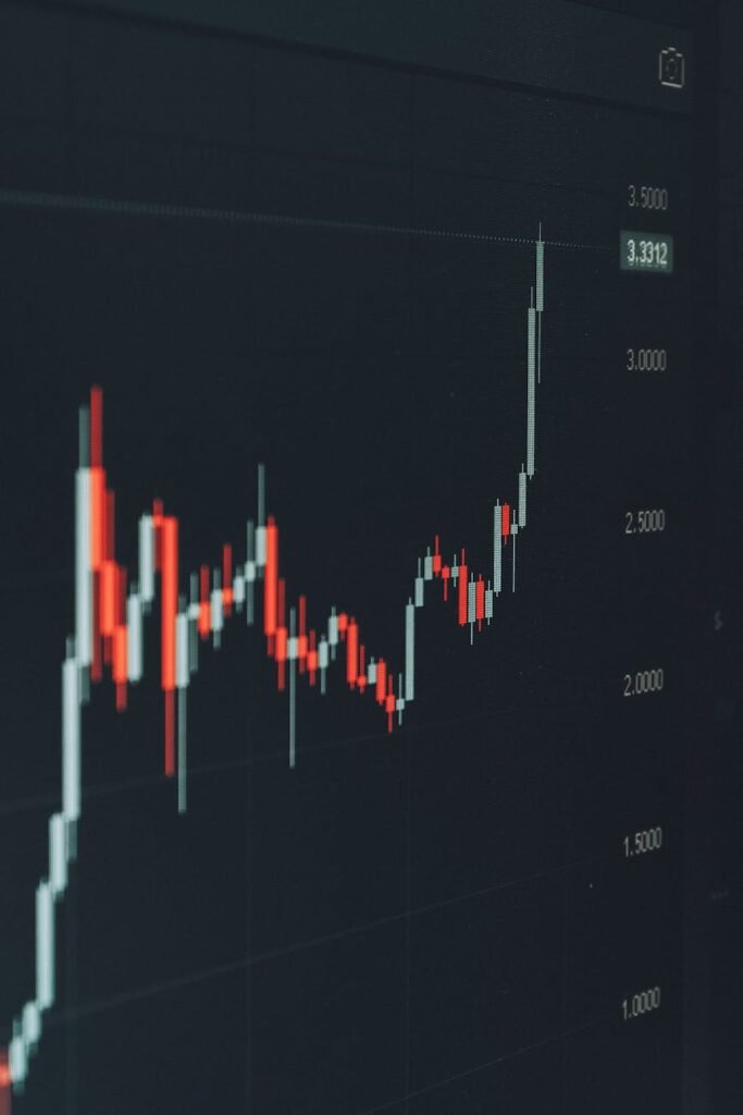 Atividade econômica brasileira cresce 0,6% em fevereiro, puxada pela indústria