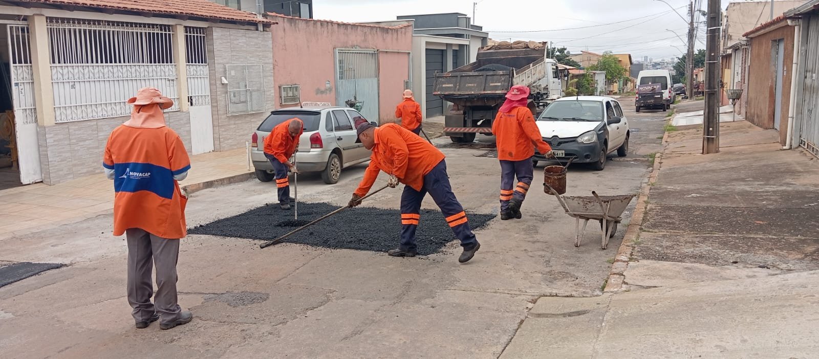 GDF intensifica obras de infraestrutura e zeladoria em Ceilândia com asfalto, drenagem e limpeza