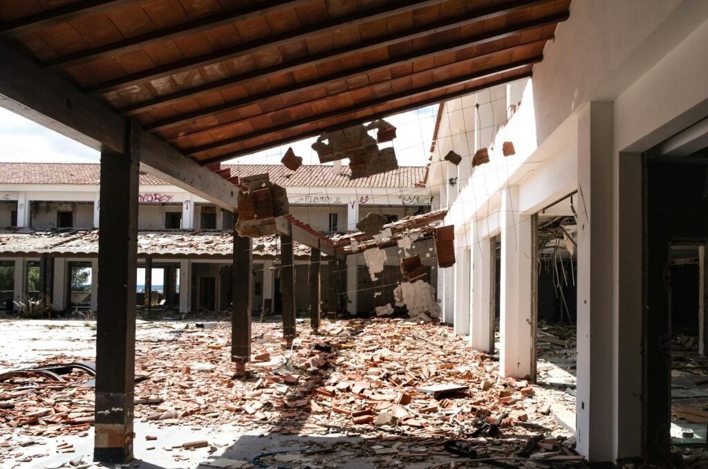Israel atacou 129 unidades de saúde no Líbano em 45 dias de guerra, aponta levantamento