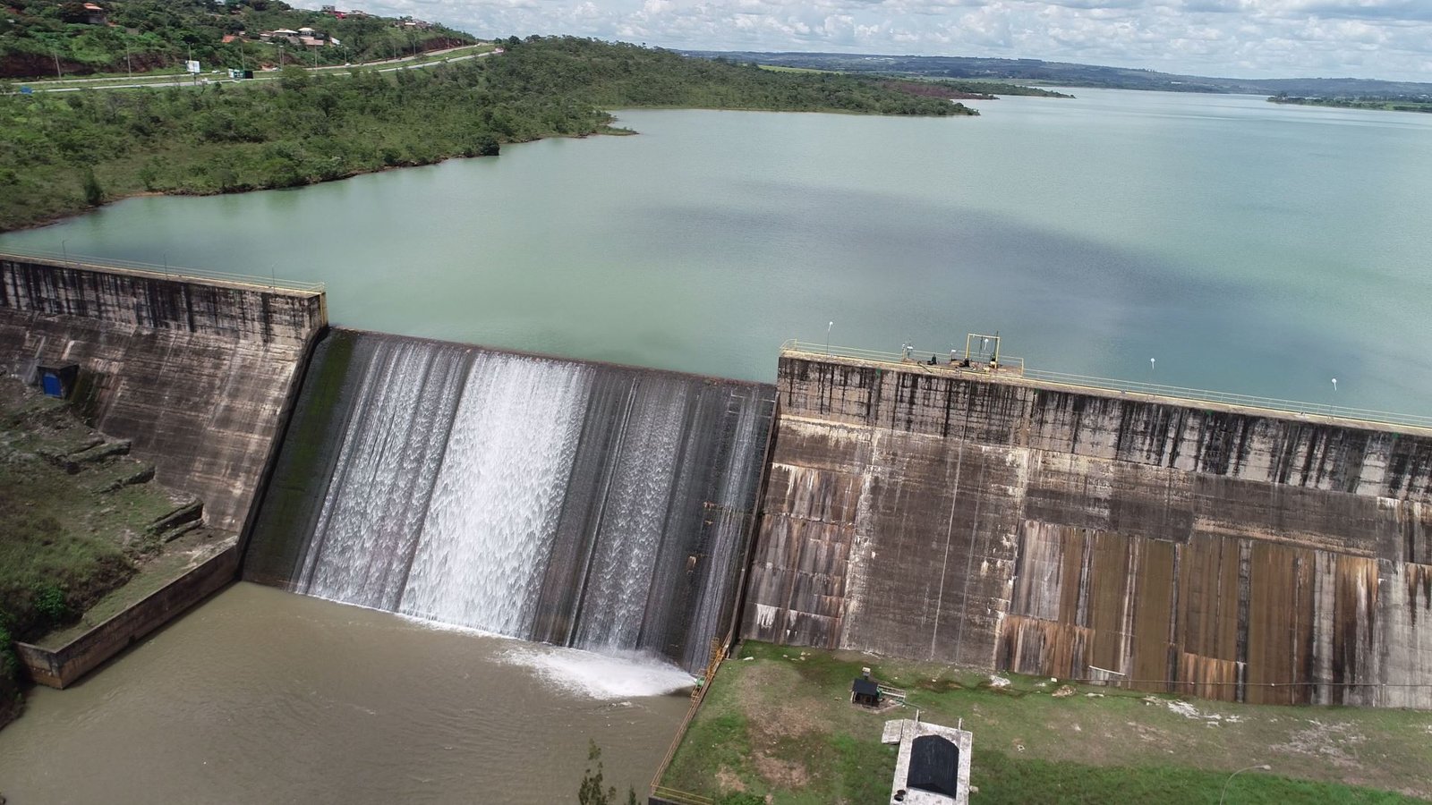 Reservatórios cheios e novo modelo de gestão garantem segurança hídrica no DF