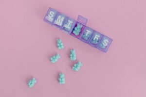 INSS começa a pagar antecipação do 13º a aposentados nesta sexta