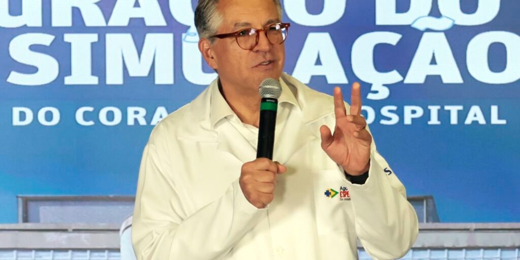Padilha quer regulamentar publicidade de bets como fez com cigarro
