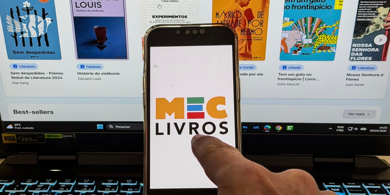 MEC Livros atinge 122 mil empréstimos gratuitos em uma semana de funcionamento