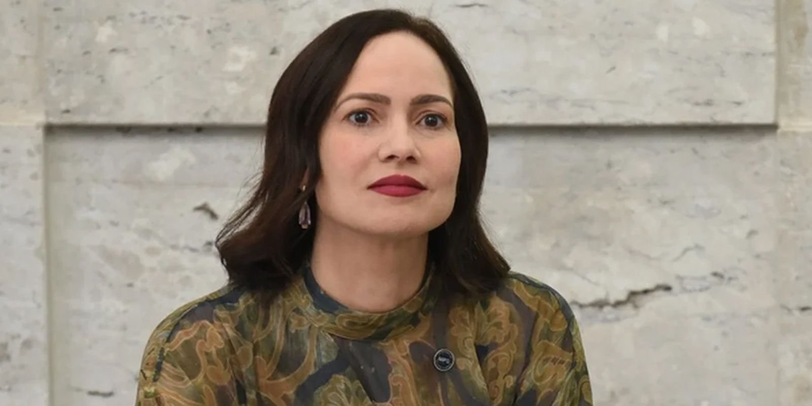 Servidora de carreira assume presidência do INSS com meta de reduzir espera por benefícios