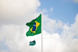 Ipespe: Celina Leão dispara e lidera com 28% a corrida ao GDF em 2026