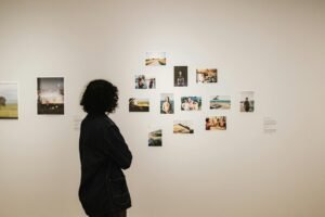 Galeria Referencia recebe Habitar o Interludio com fotos de Fred Lamego