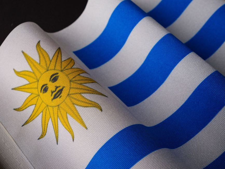 Arabia Saudita 1x1 Uruguai: Araujo salva no fim