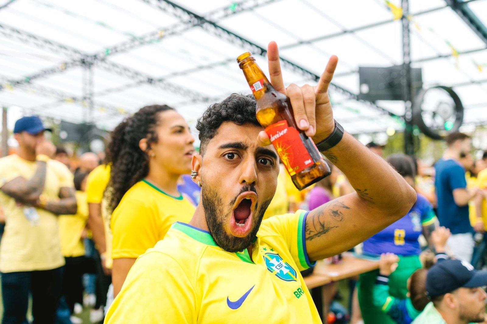Brasil goleia o Haiti por 3 a 0 e assume a liderança