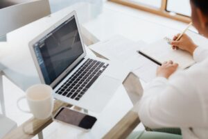 Carteira de trabalho digital: como emitir, consultar e usar