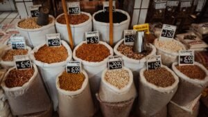 Inflacao sobe 0,58% em maio e fura o teto da meta