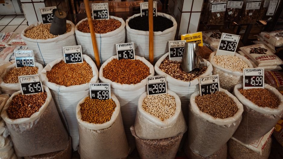 Inflacao sobe 0,58% em maio e fura o teto da meta