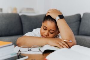O que é burnout: os sinais do esgotamento profissional