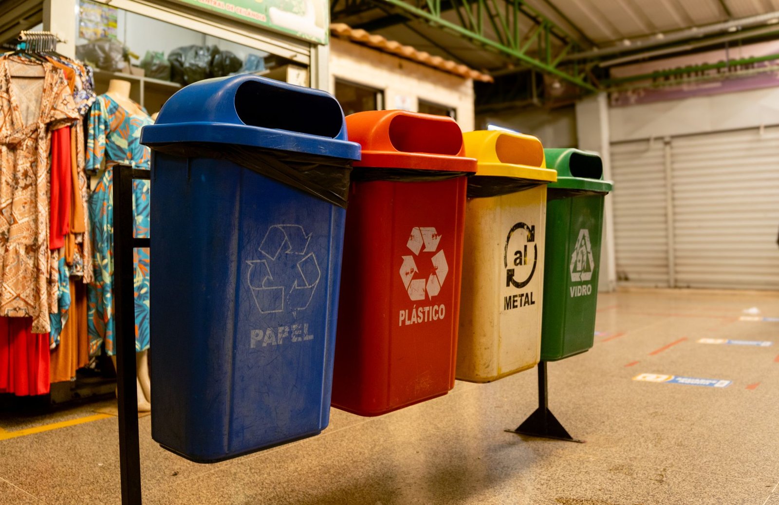 Coleta de lixo no DF: como funciona a coleta seletiva e os horários do SLU