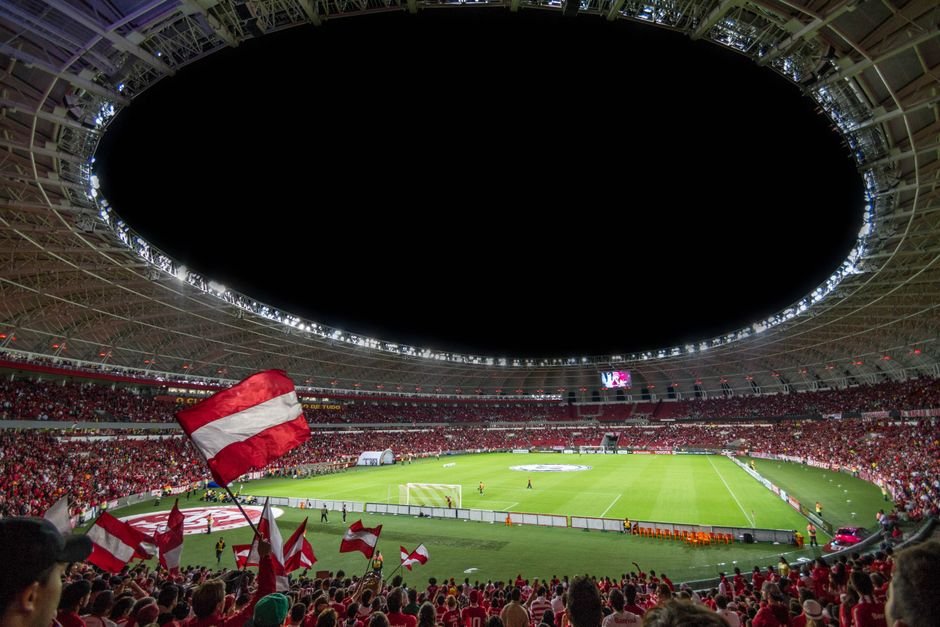 Suíça vence Bósnia por 4 a 1 e assume protagonismo
