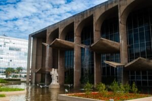 STF marca para agosto o julgamento que define a eleição para governador do Rio