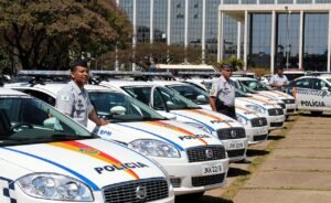 Viaturas da Policia Militar do Distrito Federal perfiladas em Brasilia