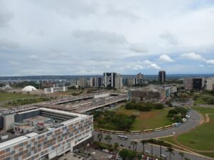 Vista aérea da Rodoviária do Plano Piloto e do Eixo Monumental, em Brasília