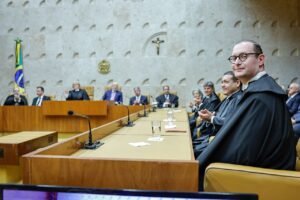 Ministros reunidos no plenário do Supremo Tribunal Federal, em Brasília