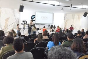 Professores nomeados da rede publica do DF reunidos em auditorio da EAPE para escolha de carencias