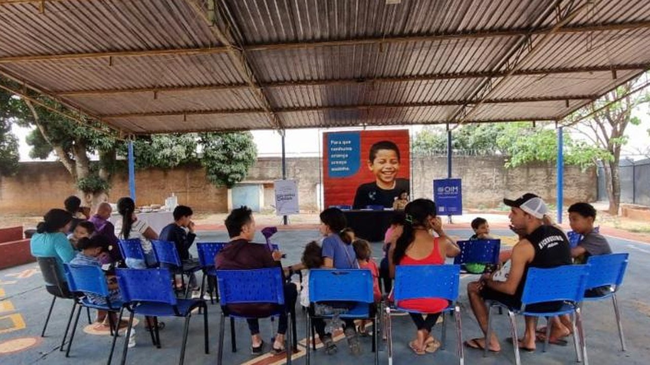 Roda de conversa com famílias migrantes em atendimento no Distrito Federal