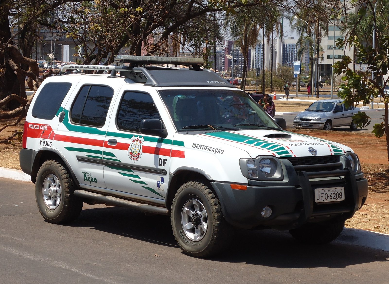 Viatura do Instituto de Identificação da Polícia Civil do Distrito Federal estacionada em Brasília (foto de arquivo)